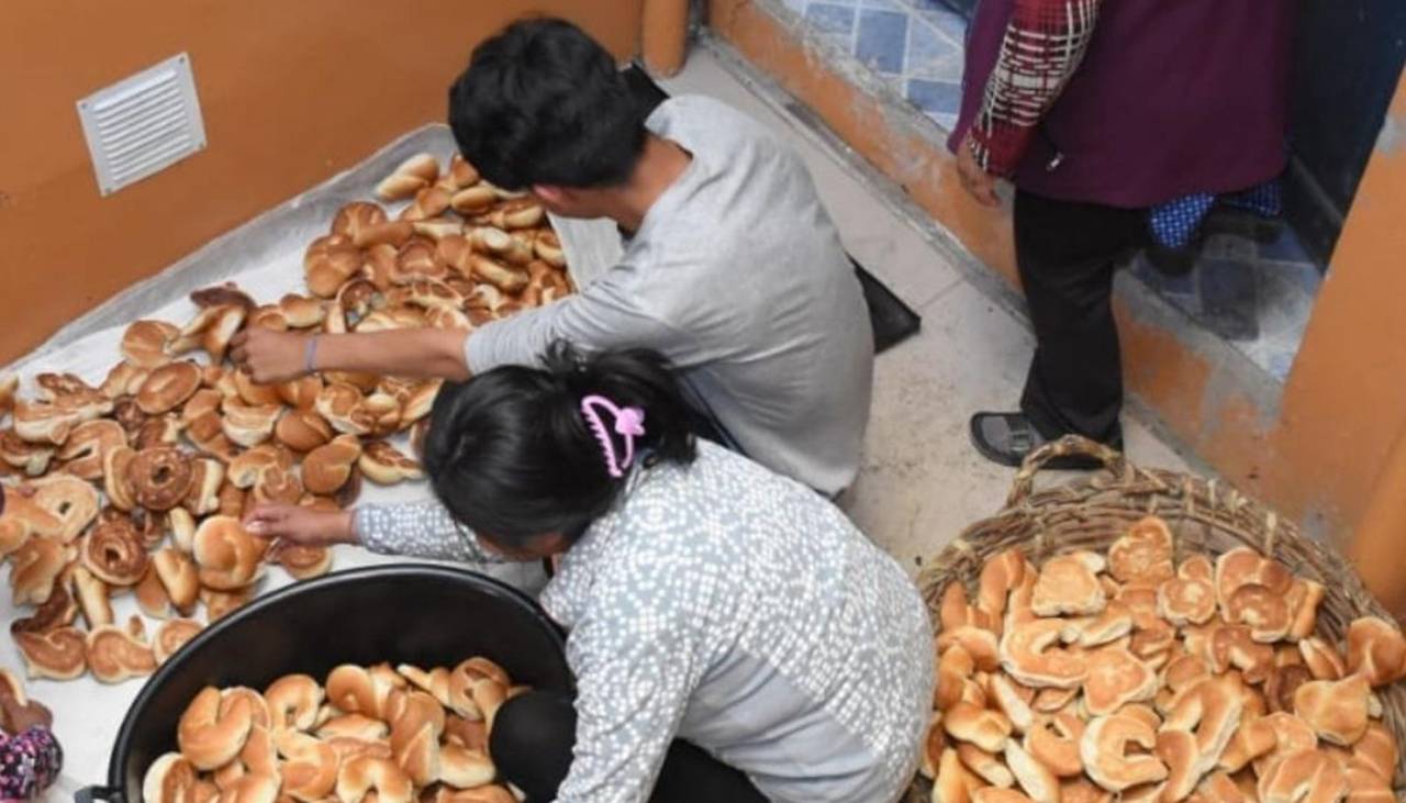 Insumos suben y afectan producción de masas y dulces para Todos Santos