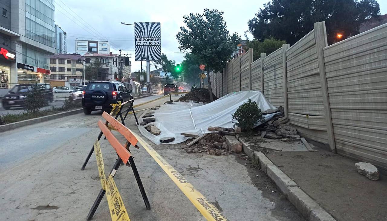 La Paz: Reparaciones de los destrozos que ocasionaron las lluvias concluyen este viernes en la Costanera y Achumani