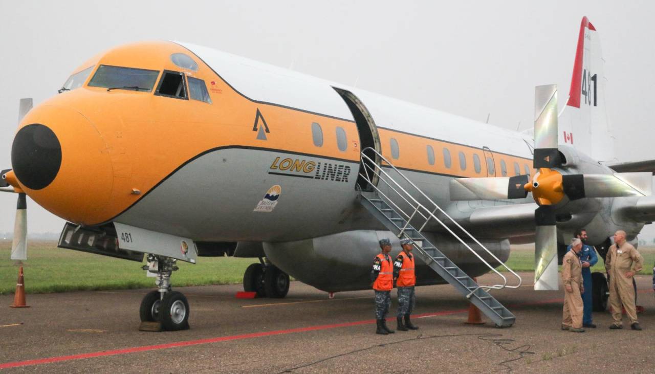 ¿Cómo operará el avión cisterna Tanker Electra que combatirá los incendios forestales en el país?