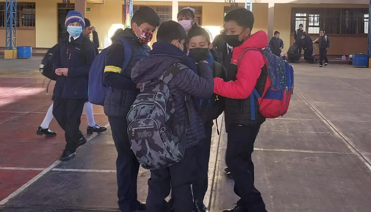 Santa Cruz: El miércoles se evalúa modalidad de clases en municipios con brote de sarampión