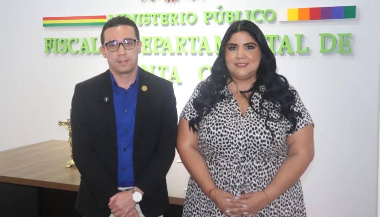 Jessica Echeverría renuncia de forma irrevocable a la Fiscalía en Santa Cruz