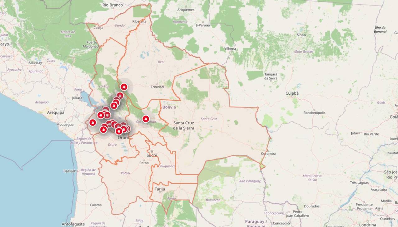 Bloqueos se concentran en La Paz y también hay vías cortadas en Oruro, Cochabamba y Beni