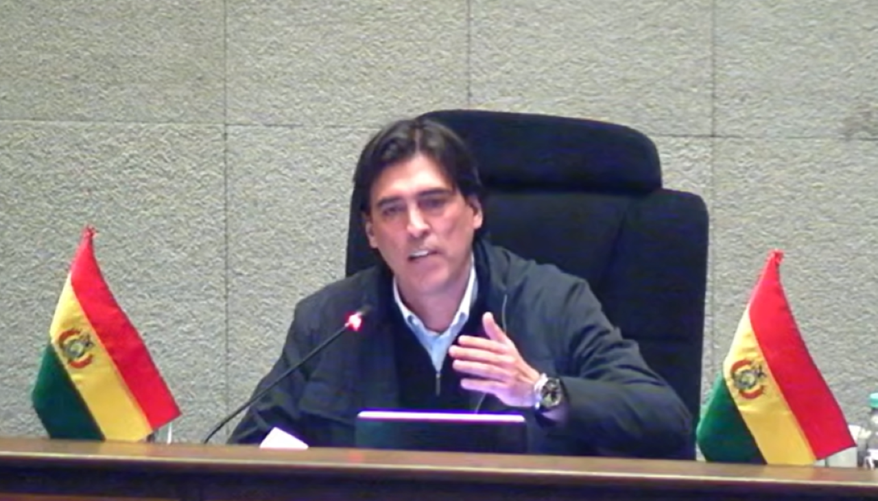 “Vamos a estar aquí, en cualquier interpelación”, dice Zamora ante el pleno del Legislativo