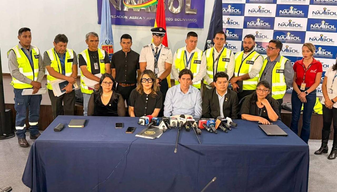 Ministro Zamora descarta privatización de BoA y dice que se trabaja para convertirla en sociedad anónima
