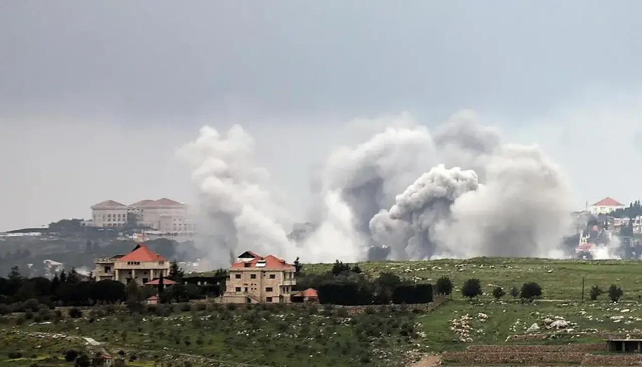Israel lanza oleada de ataques contra Teherán e Irán con minar el Golfo si arremeten contra sus costas o islas