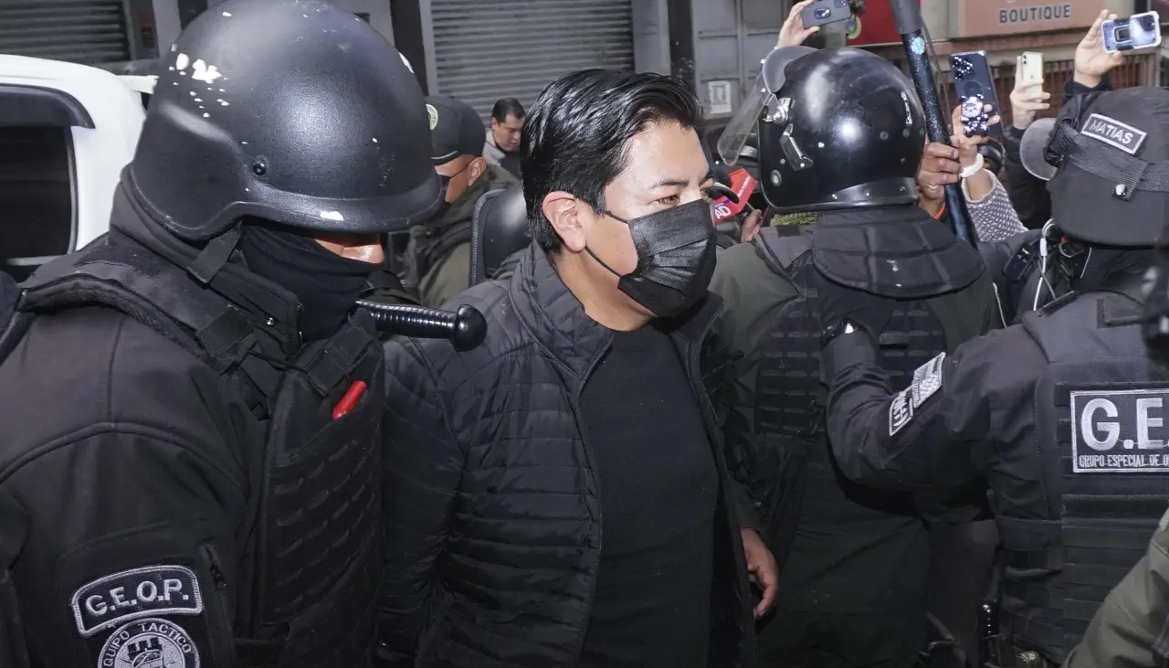 “El tribunal determinó libertad pura y simple para Pumari”, dice abogado del excívico de Potosí