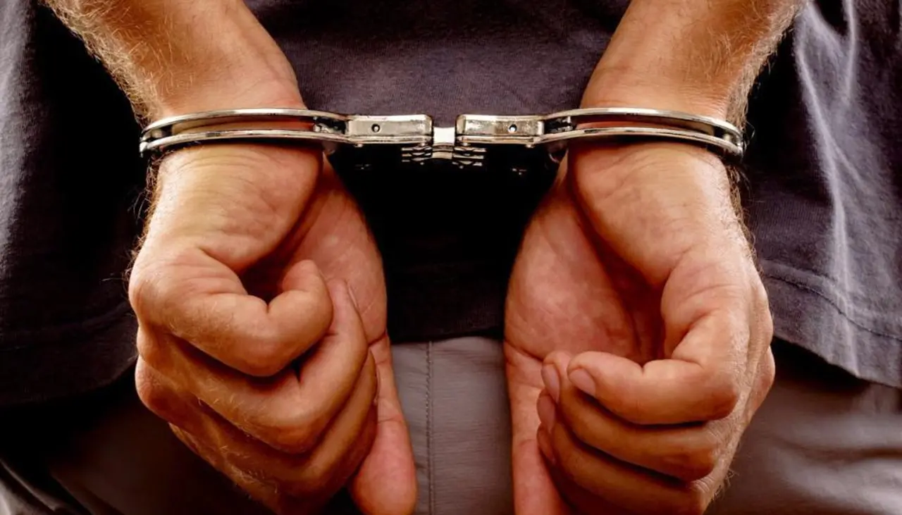 Hombre que mató a una niña con arma de fuego lo hizo tras una discusión con la madre por una llamada, reporta la Fiscalía