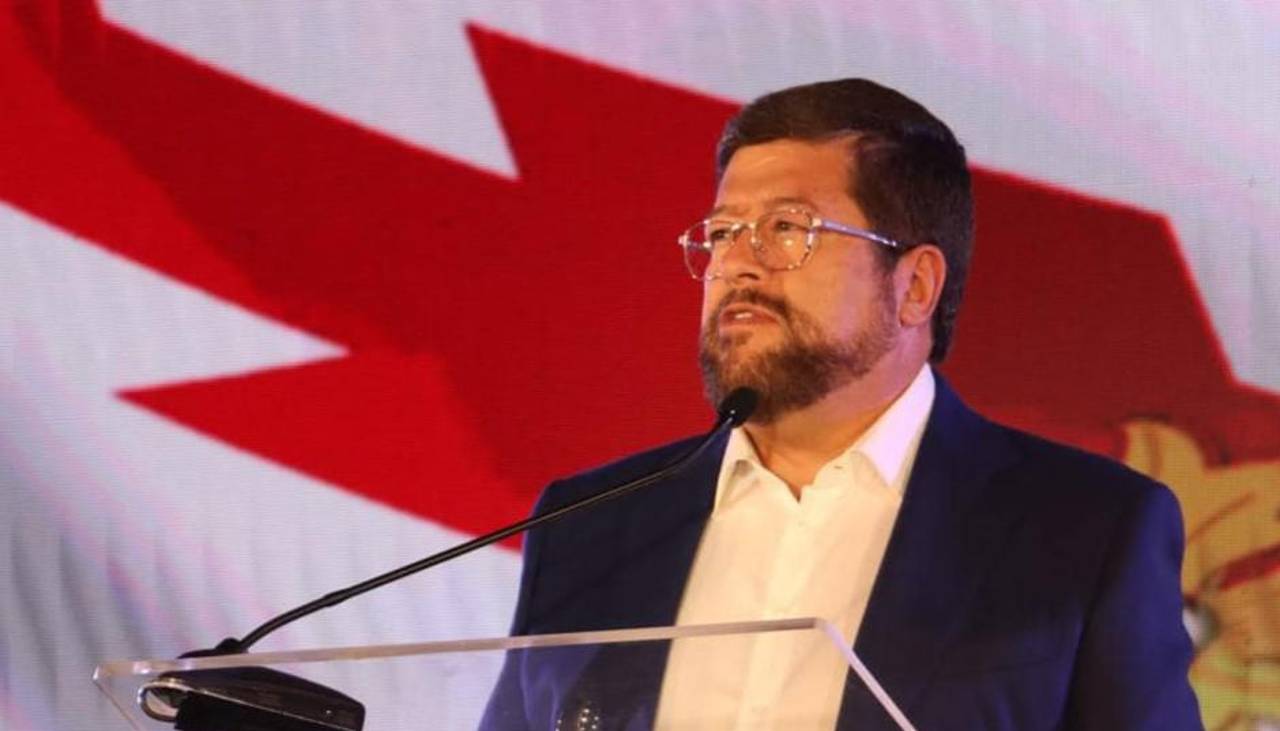 “Hay competencia para ver quién es más villano”: Samuel cuestiona propuestas electorales chilenas contra Bolivia 