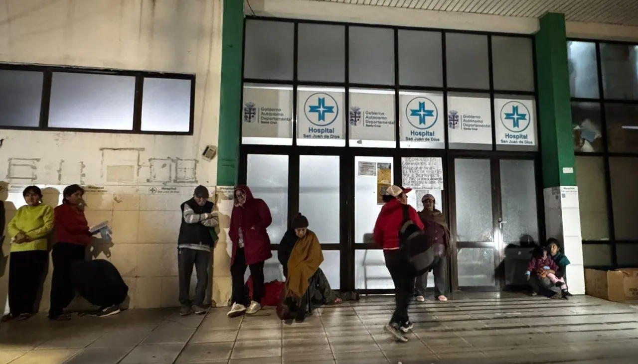 Santa Cruz: Trabajadores de salud advierten con retomar paro desde el miércoles si no se atienden sus demandas