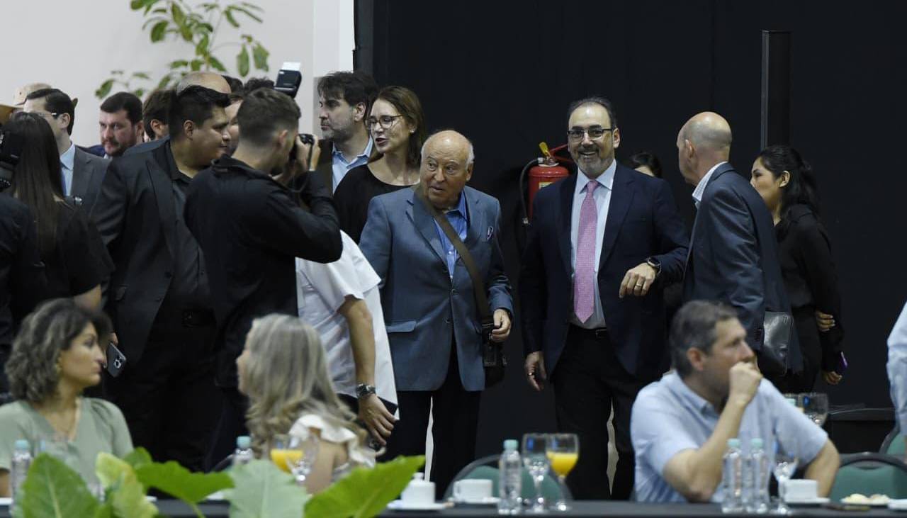 Empresarios calificaron de positiva la reunión con el presidente de la CAF que reiteró compromiso de inversiones