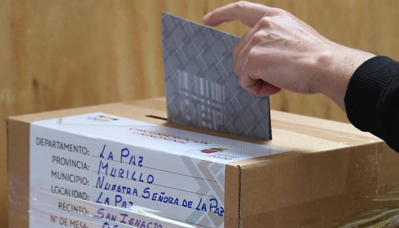 Oficial: TSE convoca a segunda vuelta para el 19 de octubre con el mismo padrón electoral