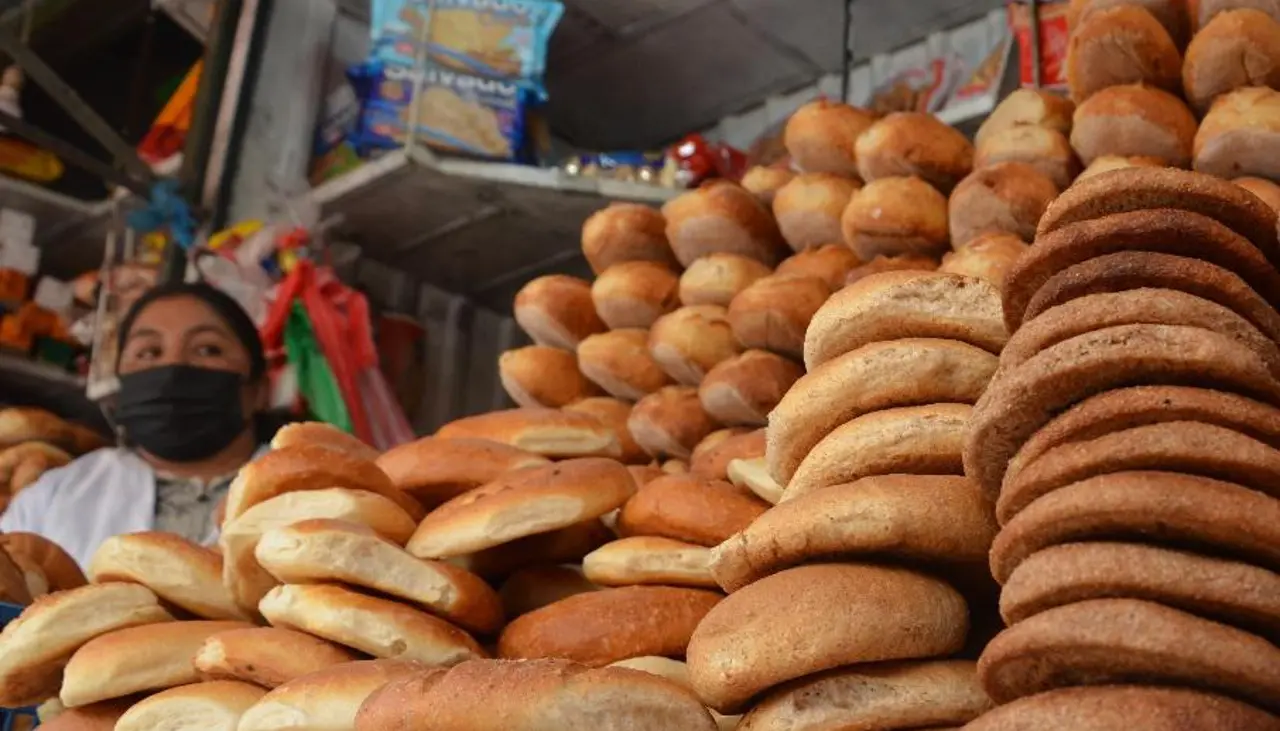 El Alto: Vendedores dicen que el pan de batalla ahora se produce con harina extranjera 