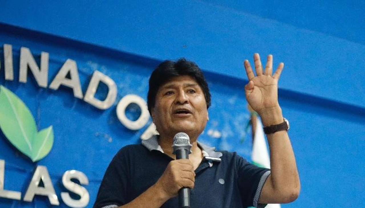 Evo dice que “nombrar magistrados por ley es antidemocrático”, pese a haberlo hecho en su Gobierno