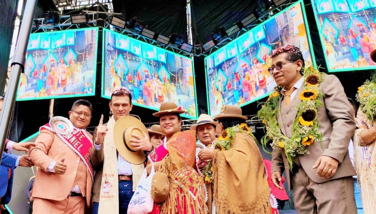 Paz en una recepción del Gran Poder: “Vamos a defender lo que es nuestro y a promocionarlo”