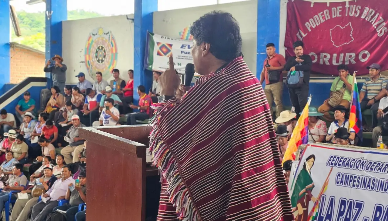 Evo Morales se reúne con sus bases para planificar su participación en las subnacionales