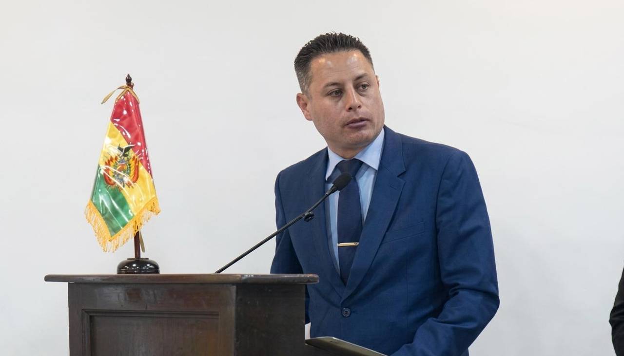 Lara dice que la captura de Marset “se manchó y se denigró por culpa de jefes policiales que actuaron como ladrones”