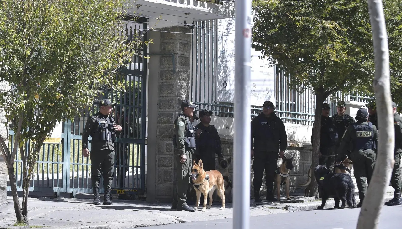 TSE confirma habilitación de Juan Del Granado y Roberto Moscoso