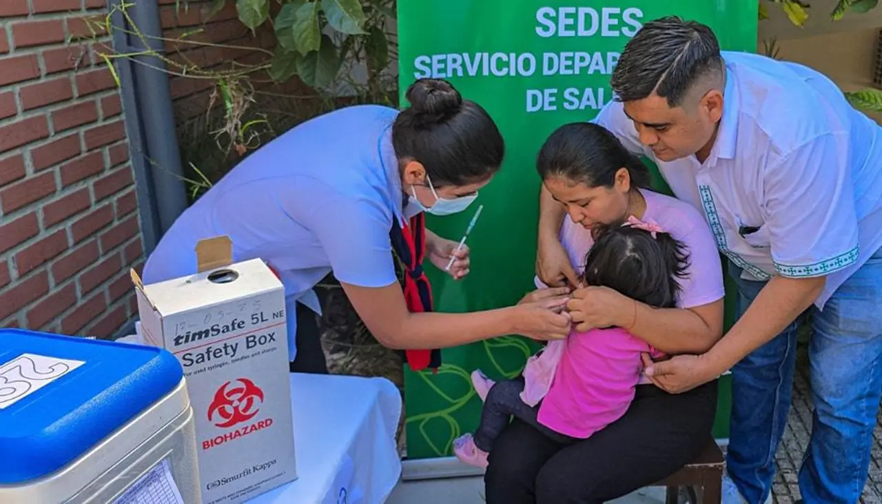 El Sedes alerta que a diario solo 3 niños por punto de vacunación recibe la dosis contra la influenza en Santa Cruz