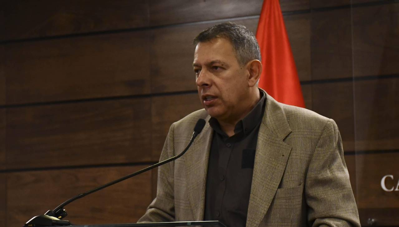 Ley para elegir vocales del TSE: presidente del Senado anuncia convocatoria inmediata tras promulgación