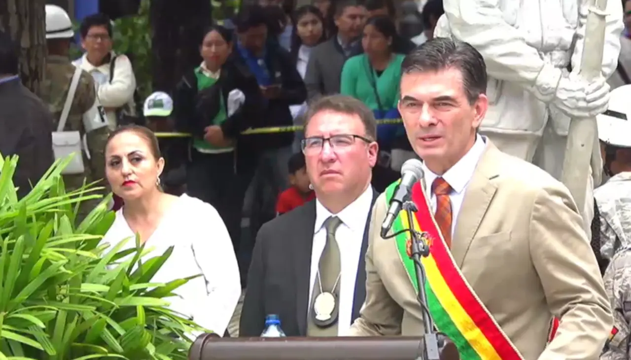 Paz: El litio debe ser “el punto de apalancamiento” de los nueve departamentos para su desarrollo