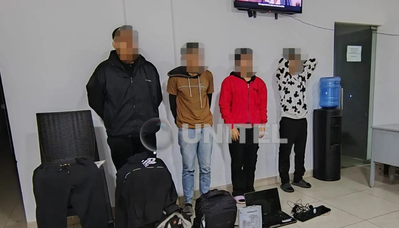 Aprehenden a cuatro hombres sospechosos de cometer varios robos en Vallegrande