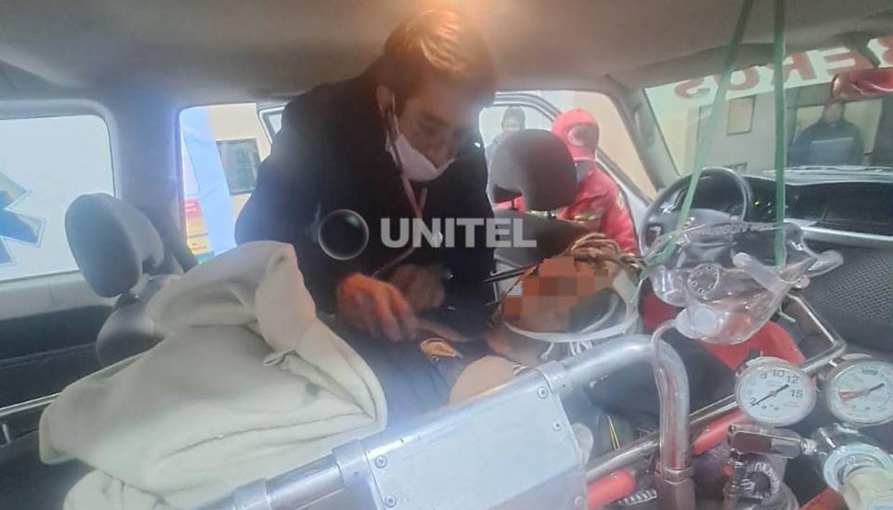 Adolescente que cayó en un barranco de 200 metros en La Paz tiene múltiples fracturas, varias en la cabeza