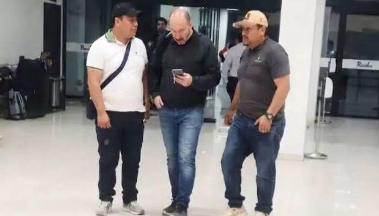 Cerimedo “ya tenía un boleto” para viajar a Buenos Aires cuando fue arrestado en Viru Viru, revela imputación