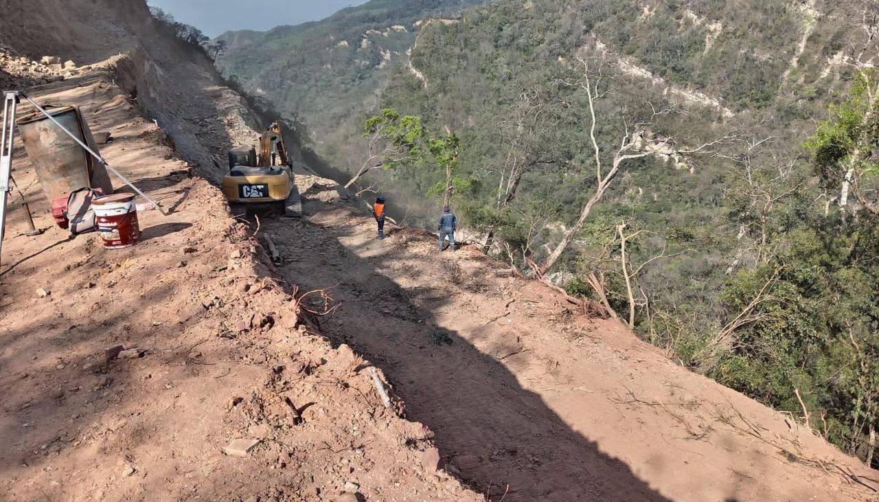 Dos rutas de Santa Cruz tienen restricción vehicular este martes