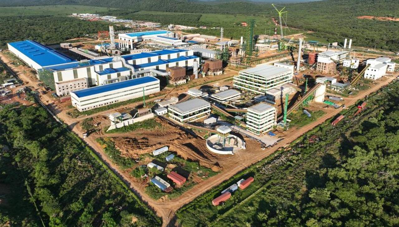 Mutún: Instruyen que se paralicen contrataciones en Finpro debido a que se busca la resolución de contrato con Sinesteel