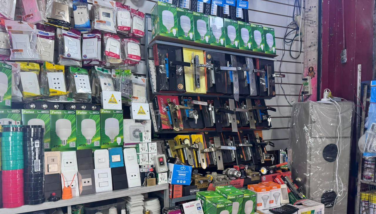 Santa Cruz: Comerciantes reportan un alza del 30% en material de ferretería tras subida del dólar oficial