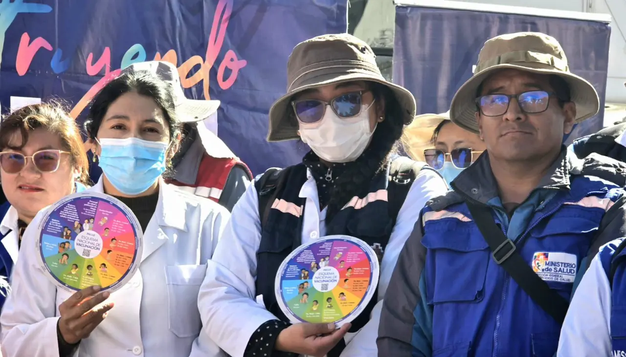 Bolivia reporta 92 casos de sarampión; viceministro alerta que “todavía no hemos alcanzado el pico máximo”