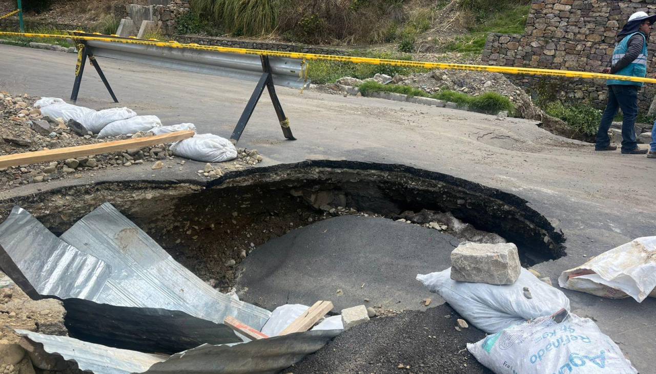 Lluvias en La Paz: Hundimiento de plataforma deja incomunicadas dos zonas de la ladera oeste 