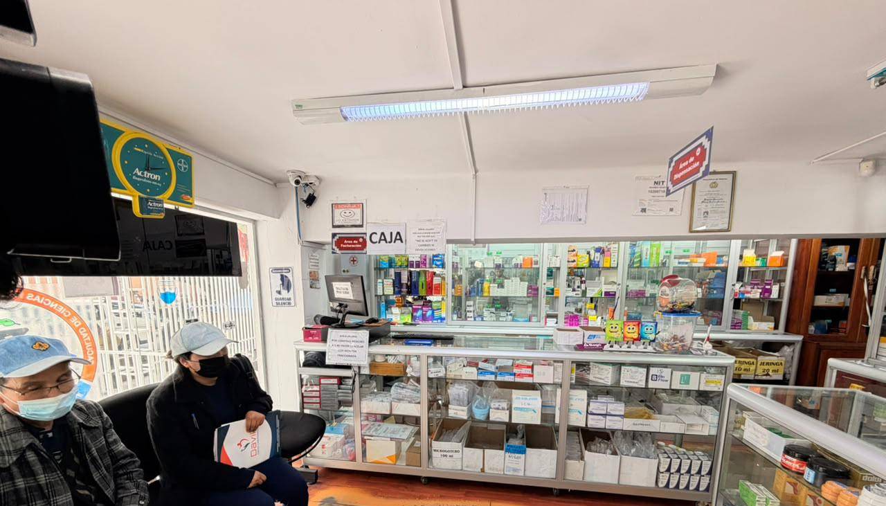 “Me dieron un medicamento de los 10 que me pidieron”: Denuncian falta de fármacos en el Hospital de Clínicas
