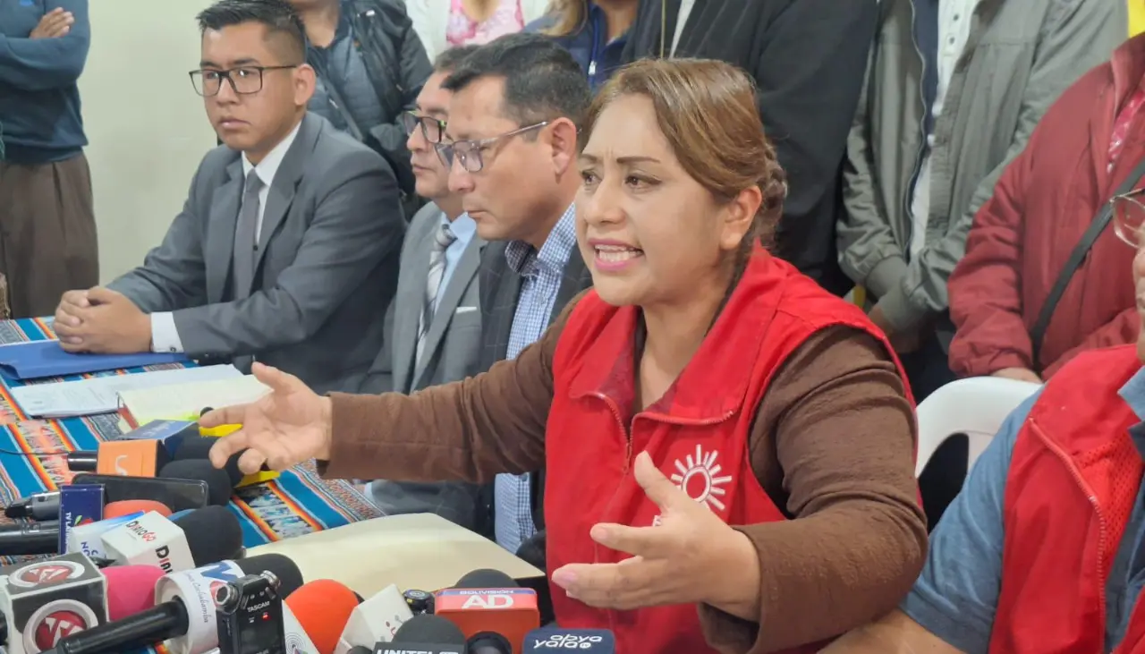 Denuncia contra Ruth Nina ya fue enviada al juzgado de Shinahota, según abogado