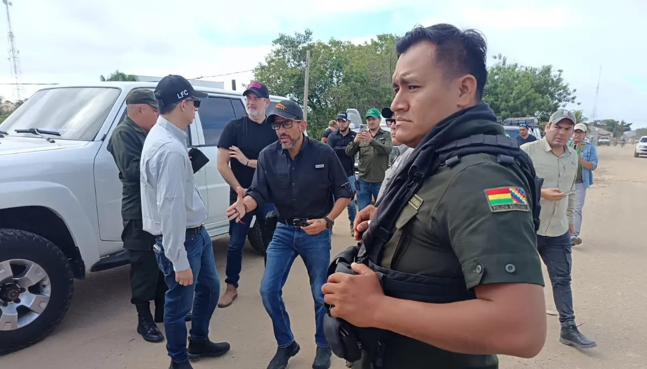 Operativos contra los avasallamientos en el norte cruceño: “La ley se tiene que cumplir”, dice Camacho