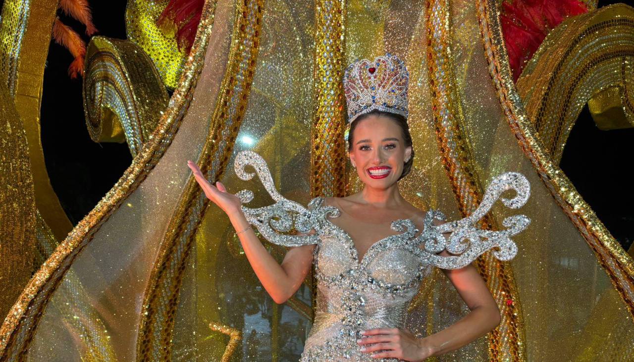 “Juntos hacemos latir más fuerte el corazón de este pueblo hermoso”, expresa Camila I en el Corso cruceño 
