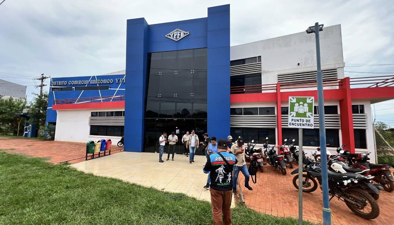 YPFB destituye a jefe de la Distrital Amazónica de Riberalta y presenta denuncia por la “venta irregular” de combustible