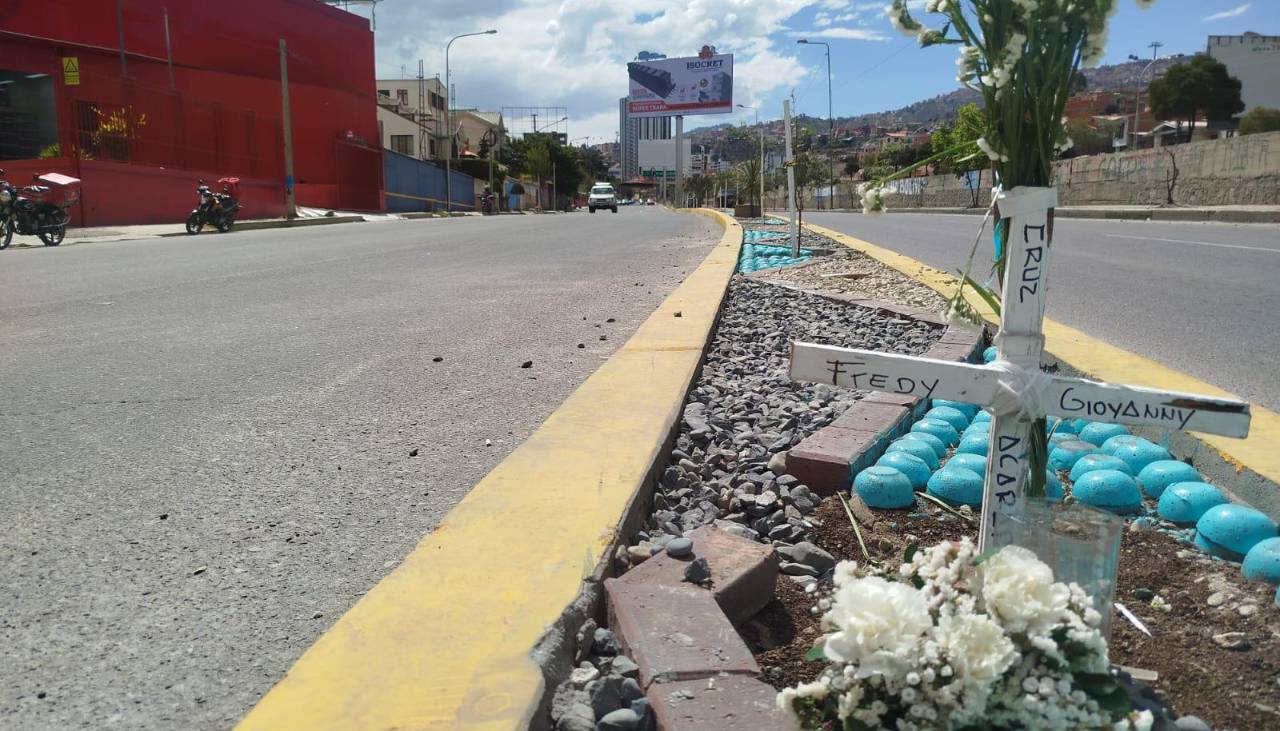 En dos días, dos motociclistas delivery murieron atropellados en La Paz