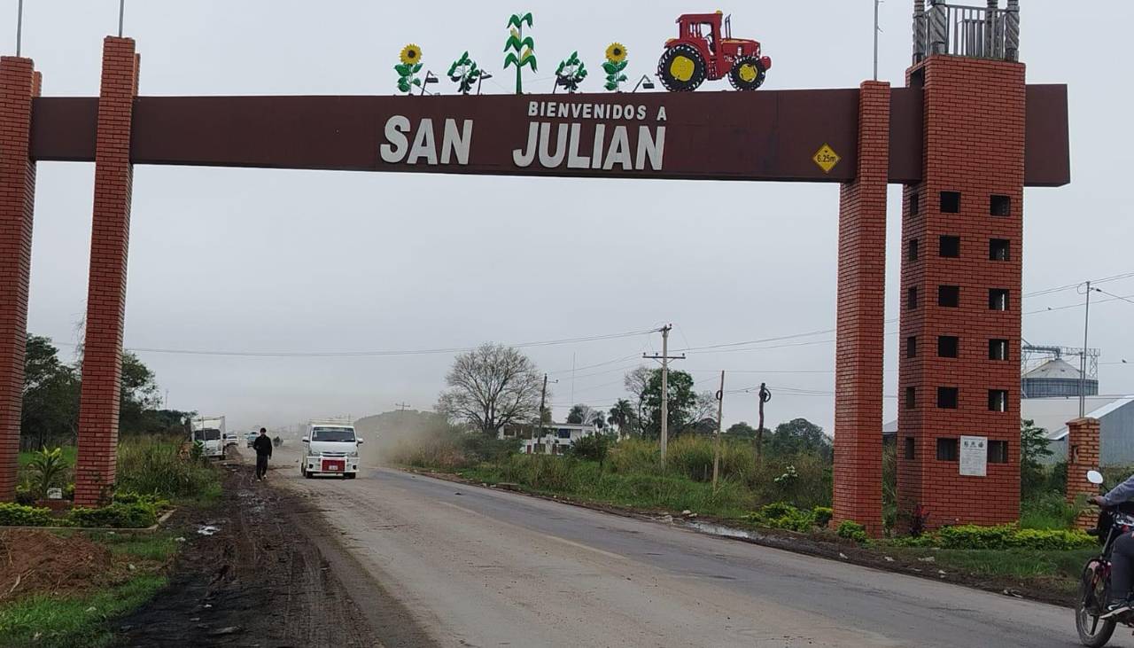 Tras cuatro horas de corredor humanitario, reinstalan el bloqueo en la ruta de San Julián