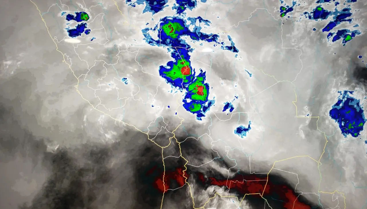 Dos alertas naranjas por lluvias y altas temperaturas rigen en el país