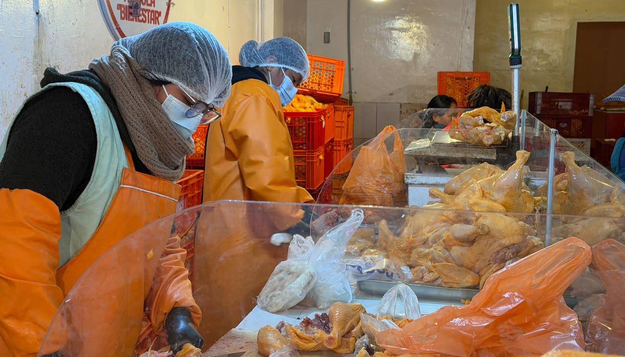 ¿ A cuánto se cotiza el precio del pollo en mercados del eje central?