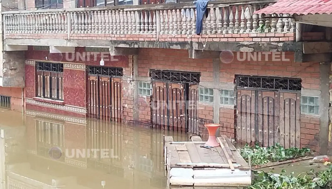 Inundaciones en Tipuani: Gobernador de La Paz dice que están “prestos a ayudar, pero no hay diésel”
