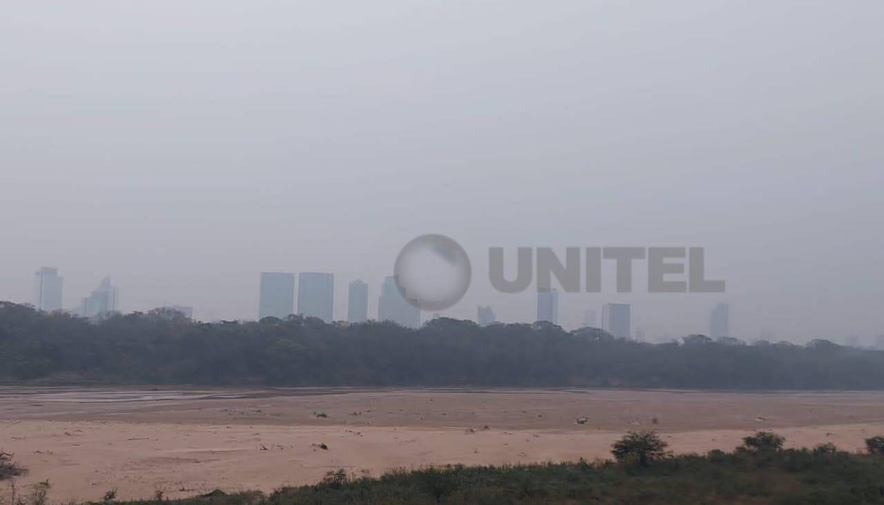 Un día después de la lluvia, Santa Cruz de la Sierra amanece de nuevo con humareda