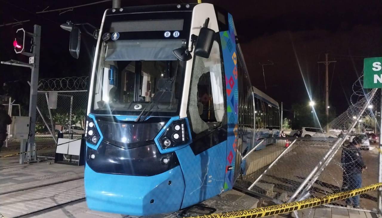 Cochabamba: El Tren Metropolitano se descarriló en la estación Aeropuerto