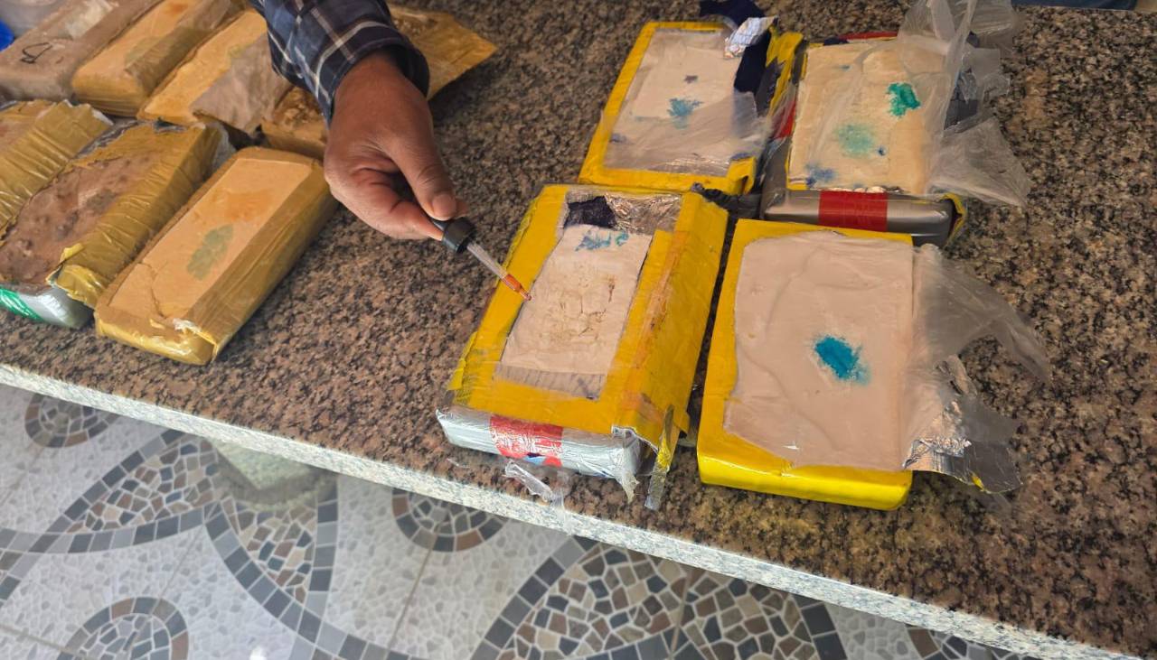 Fiscalía: Los siete policías aprehendidos en Cochabamba son investigados por tráfico de sustancias controladas