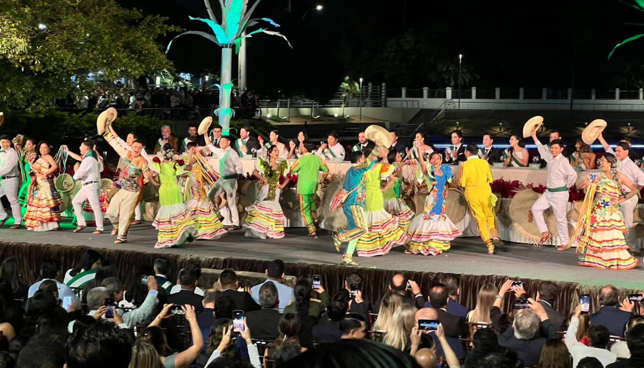 Santa Cruz se viste de fiesta a horas del 24 de Septiembre 