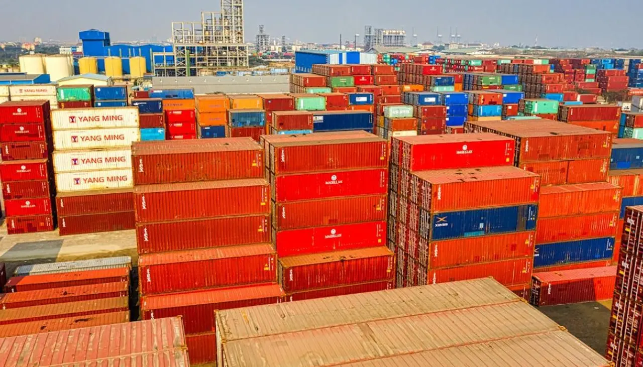 Colombia responde a Ecuador con aranceles del 100% a sus productos