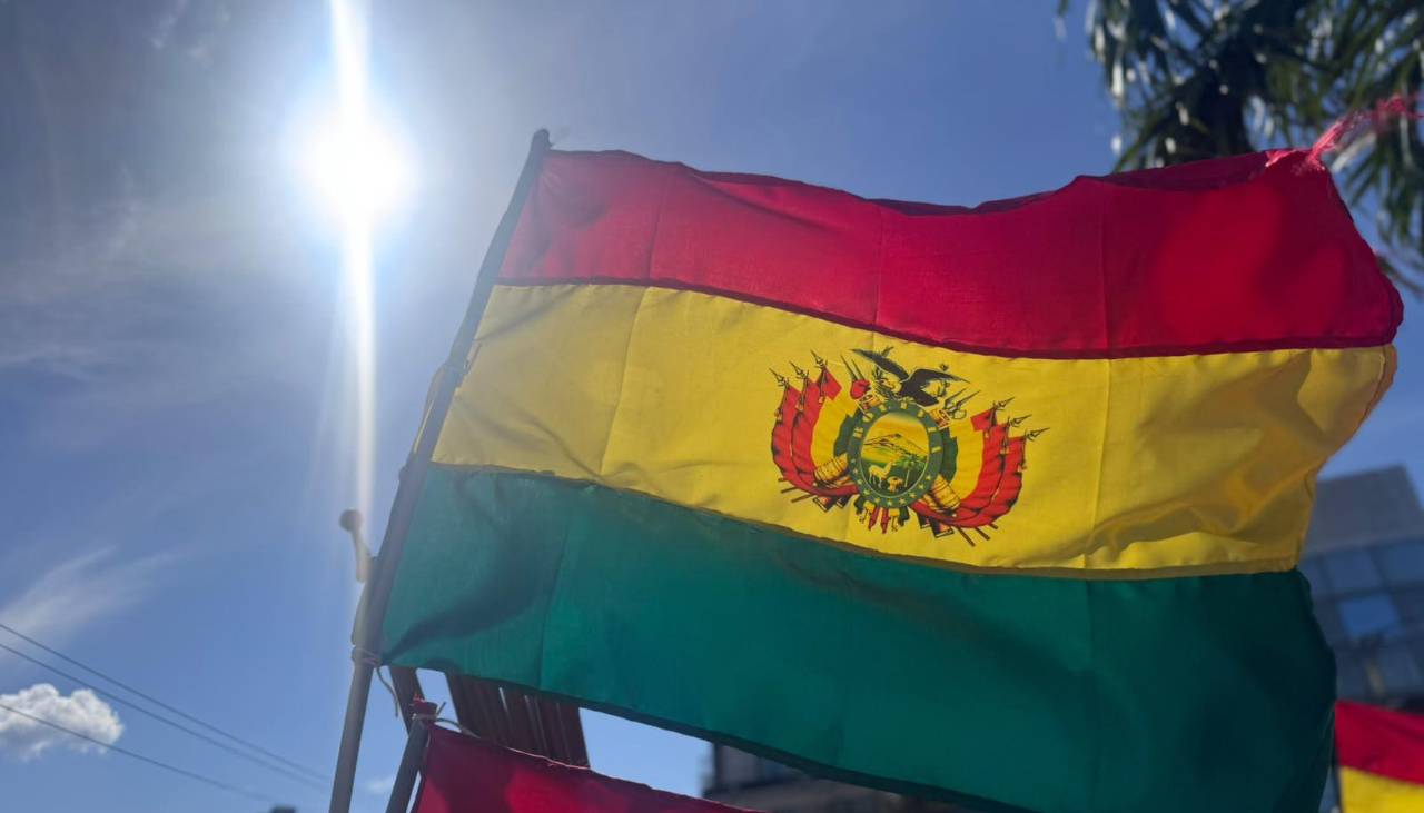 Informe especial: Bolivia celebrará 201 en medio de una crisis