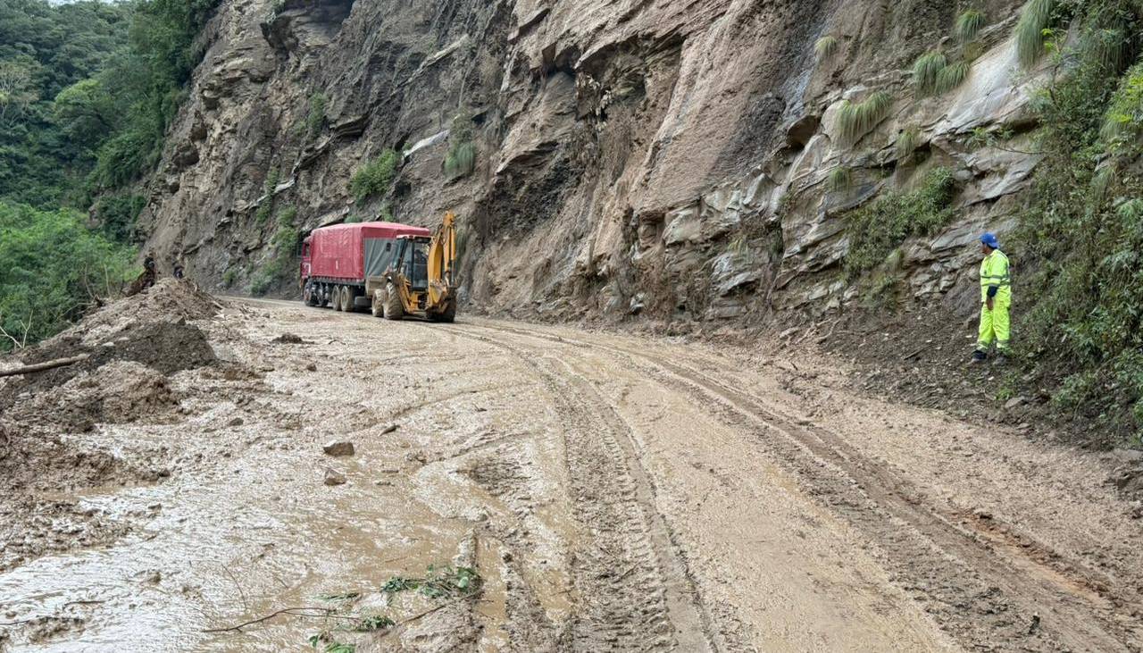 ABC amplía hasta el domingo el cierre del tramo La Angostura - Samaipata por los derrumbes