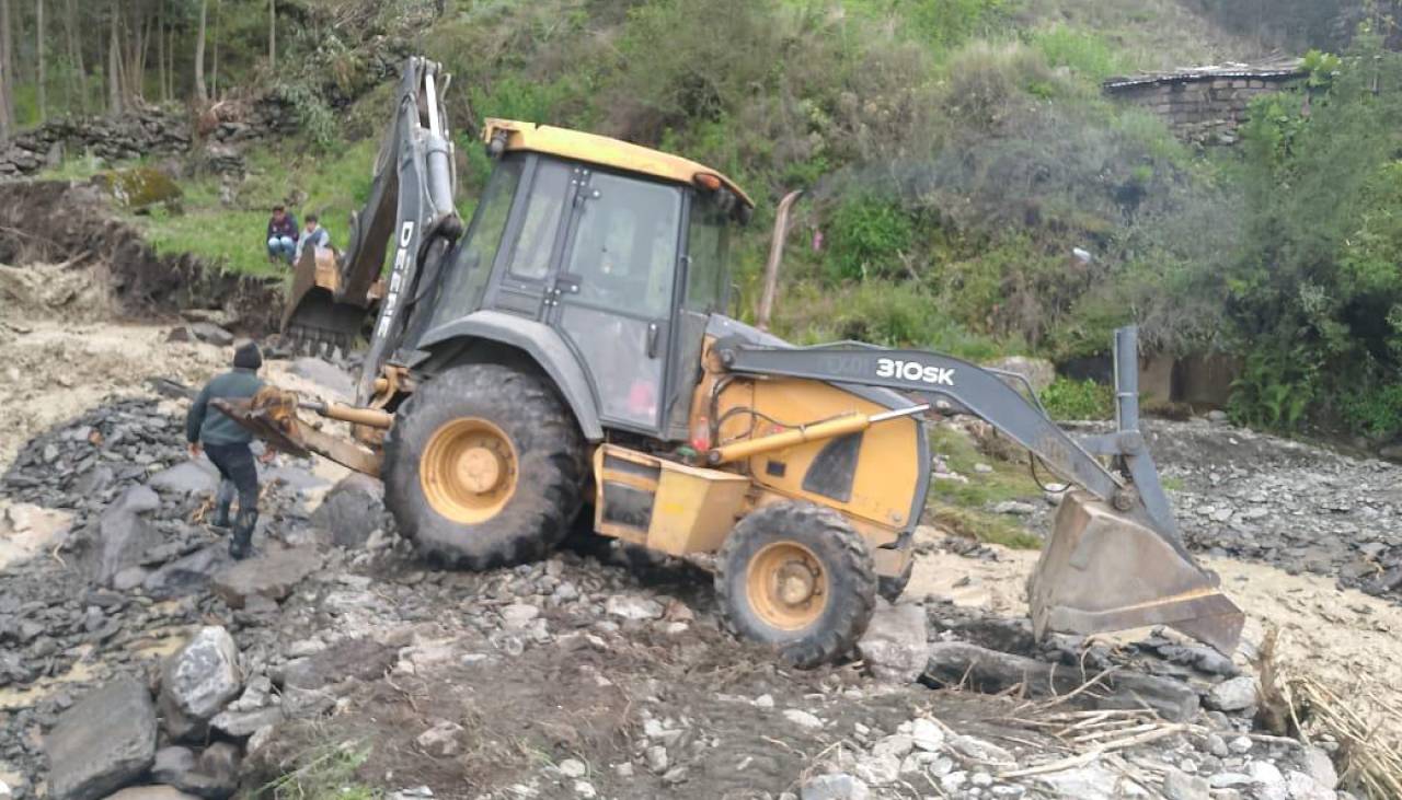 La Paz: Riada en Quime se lleva arboles y derrumba casas, señalan pobladores